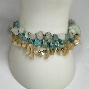 set of two beaded bracelets costume jewelry blue stone chips natural neutral
